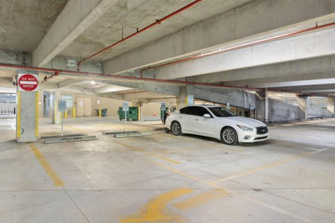 Propiedad comercial en venta en Fort Lauderdale, Florida № 2338100 - foto 26