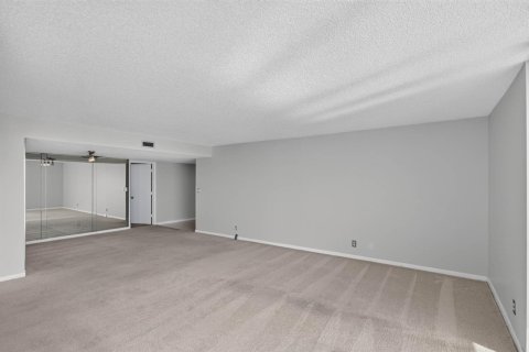 Copropriété à vendre à Pompano Beach, Floride: 2 chambres, 133.78 m2 № 2357495 - photo 9
