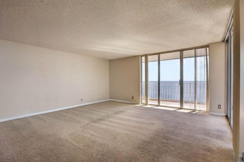Copropriété à vendre à Pompano Beach, Floride: 2 chambres, 133.78 m2 № 2357495 - photo 8