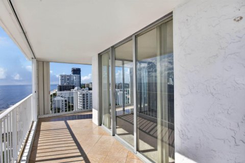 Copropriété à vendre à Pompano Beach, Floride: 2 chambres, 133.78 m2 № 2357495 - photo 15