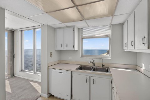 Copropriété à vendre à Pompano Beach, Floride: 2 chambres, 133.78 m2 № 2357495 - photo 24