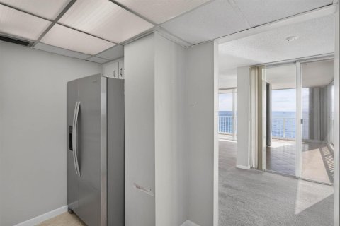 Copropriété à vendre à Pompano Beach, Floride: 2 chambres, 133.78 m2 № 2357495 - photo 25