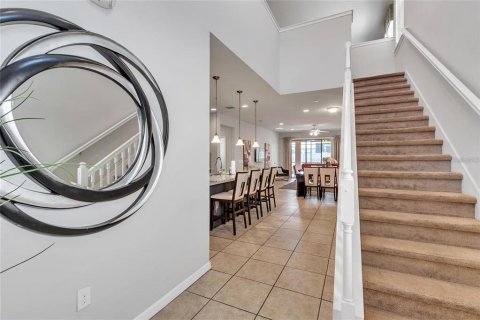 House in Kissimmee, Florida 6 bedrooms, 291.9 sq.m. № 1916907 - photo 2