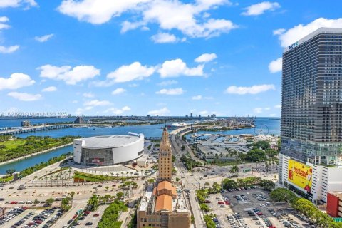 Купить кондоминиум в Майами, Флорида 3 спальни, 114.27м2, № 2018417 - фото 3