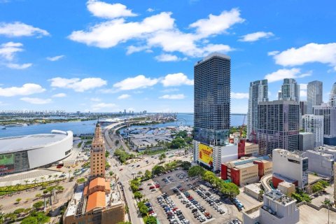 Купить кондоминиум в Майами, Флорида 3 спальни, 114.27м2, № 2018417 - фото 28