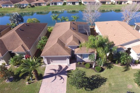 Villa ou maison à Winter Haven, Floride 3 chambres, 160.16 m2 № 2092686
