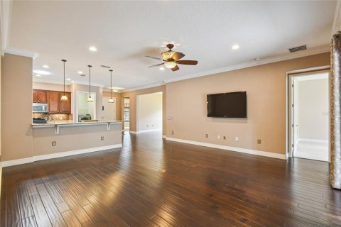 House in Poinciana, Florida 3 bedrooms, 222.41 sq.m. № 1842084 - photo 6