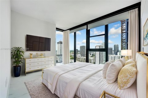 Copropriété à louer à Miami, Floride: 4 chambres, 244.89 m2 № 1987541 - photo 9