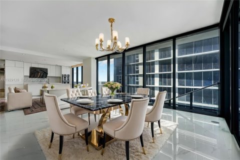 Copropriété à louer à Miami, Floride: 4 chambres, 244.89 m2 № 1987541 - photo 5