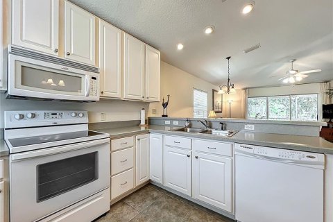 Condominio en venta en Crystal River, Florida, 2 dormitorios, 96.25 m2 № 1907906 - foto 9