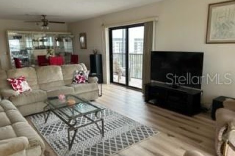 Copropriété à louer à Sarasota, Floride: 2 chambres, 120.12 m2 № 214587 - photo 8