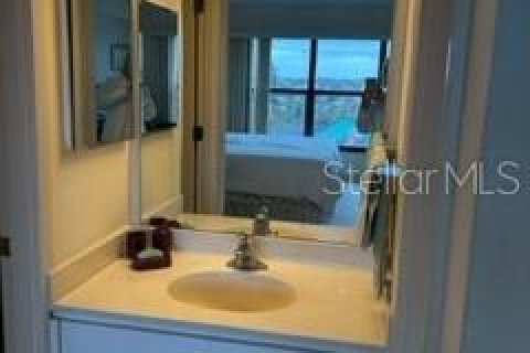 Copropriété à louer à Sarasota, Floride: 2 chambres, 120.12 m2 № 214587 - photo 7