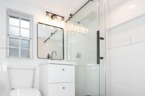 Casa en venta en Coral Gables, Florida, 2 dormitorios, 133.41 m2 № 2058286 - foto 10