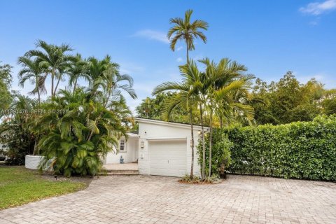 Casa en venta en Coral Gables, Florida, 2 dormitorios, 133.41 m2 № 2058286 - foto 7