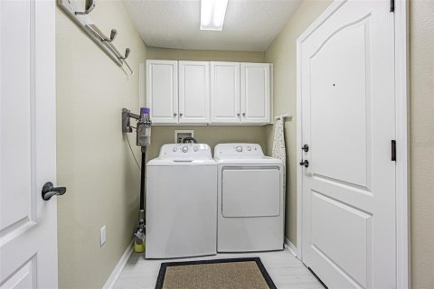 Villa ou maison à vendre à San Antonio, Floride: 2 chambres, 125.7 m2 № 2431600 - photo 29