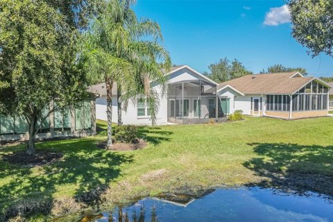 Villa ou maison à vendre à San Antonio, Floride: 2 chambres, 125.7 m2 № 2431600 - photo 25