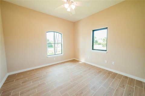 Villa ou maison à louer à Englewood, Floride: 3 chambres, 167.97 m2 № 2387496 - photo 16