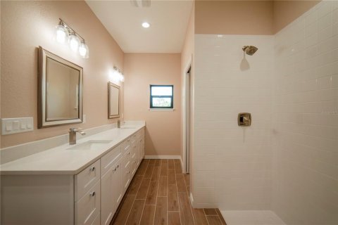 Villa ou maison à louer à Englewood, Floride: 3 chambres, 167.97 m2 № 2387496 - photo 11