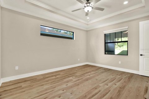 House in Brooksville, Florida 4 bedrooms, 234.86 sq.m. № 2403425 - photo 18
