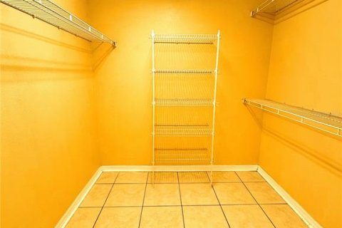 Casa en alquiler en Ocala, Florida, 3 dormitorios, 142.23 m2 № 1901286 - foto 10