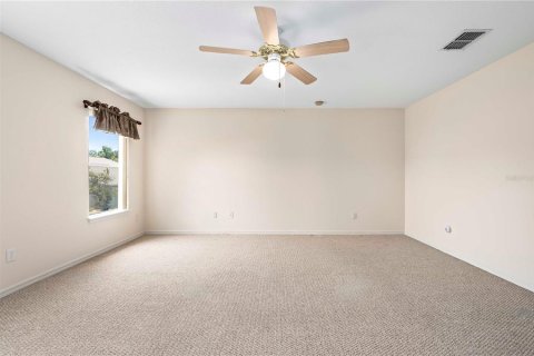 House in Summerfield, Florida 3 bedrooms, 159.51 sq.m. № 1680373 - photo 21