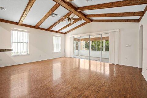 House in Summerfield, Florida 3 bedrooms, 159.51 sq.m. № 1680373 - photo 10