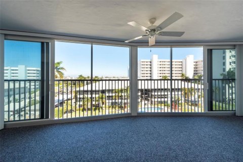 Apartamento en alquiler en Fort Lauderdale, Florida, 2 dormitorios, 132.85 m2 № 2174078 - foto 6