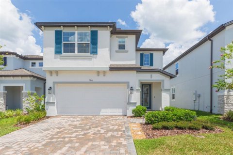 House in Wesley Chapel, Florida 4 bedrooms, 252.42 sq.m. № 1880571 - photo 1