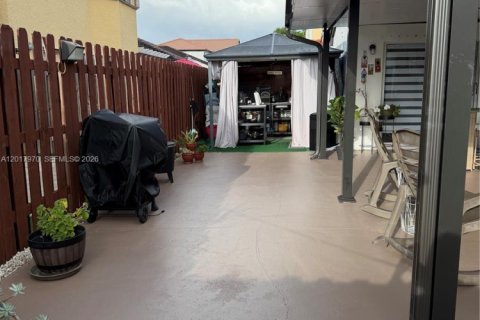 Villa ou maison à vendre à Miami, Floride: 4 chambres, 135.08 m2 № 2078431 - photo 22