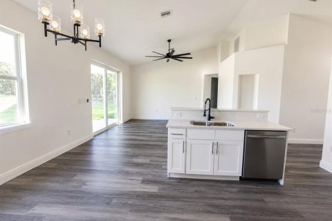 Villa ou maison à vendre à Dunnellon, Floride: 4 chambres, 158.49 m2 № 2400912 - photo 10