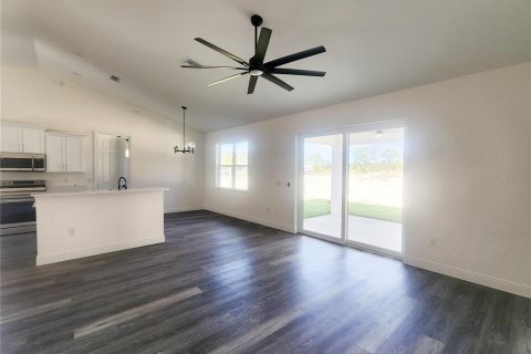 Villa ou maison à vendre à Dunnellon, Floride: 4 chambres, 158.49 m2 № 2400912 - photo 7
