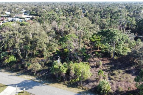 Terreno en venta en North Port, Florida № 1810519 - foto 4