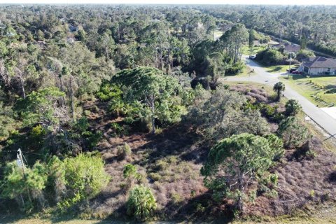 Terreno en venta en North Port, Florida № 1810519 - foto 3