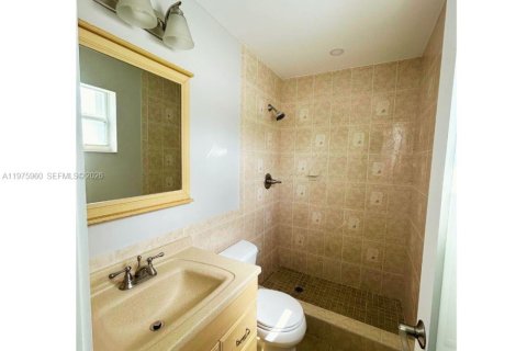 House in Cooper City, Florida 3 bedrooms, 148.64 sq.m. № 2050283 - photo 9