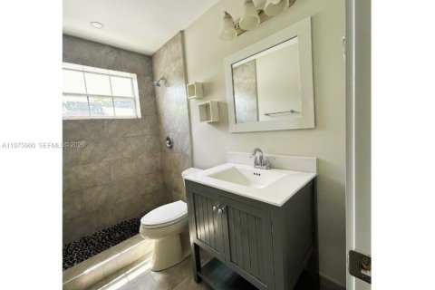 House in Cooper City, Florida 3 bedrooms, 148.64 sq.m. № 2050283 - photo 10