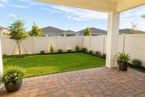 Villa ou maison à vendre à Kissimmee, Floride: 3 chambres, 144.83 m2 № 2318918 - photo 4