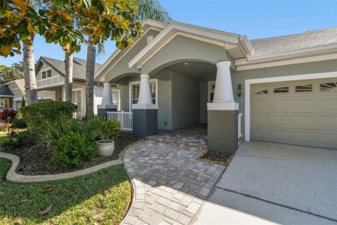 House in Land O' Lakes, Florida 5 bedrooms, 246.38 sq.m. № 2123182 - photo 4