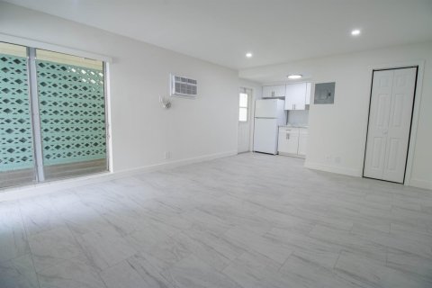 Appartement à Hollywood, Floride 1 chambre № 2337057