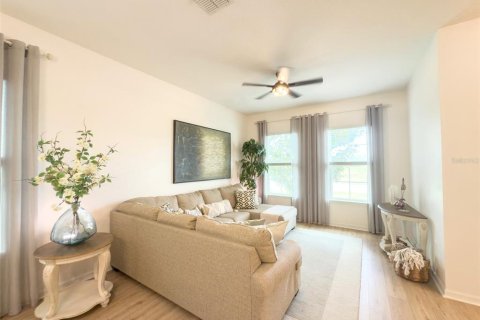 House in Windermere, Florida 4 bedrooms, 206.43 sq.m. № 1737069 - photo 6
