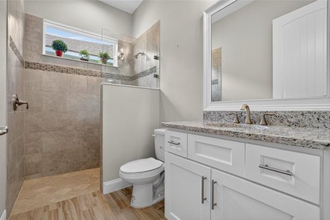 Casa en venta en Daytona Beach, Florida, 4 dormitorios, 225.29 m2 № 1900324 - foto 30