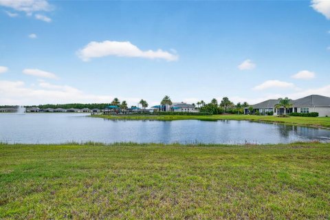 Casa en venta en Daytona Beach, Florida, 4 dormitorios, 225.29 m2 № 1900324 - foto 18