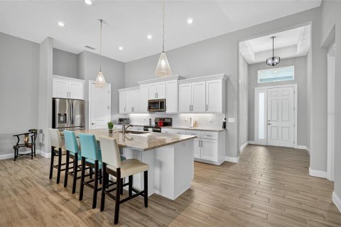 Casa en venta en Daytona Beach, Florida, 4 dormitorios, 225.29 m2 № 1900324 - foto 6