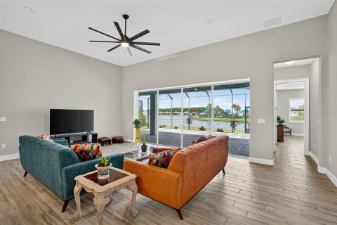 Casa en venta en Daytona Beach, Florida, 4 dormitorios, 225.29 m2 № 1900324 - foto 13