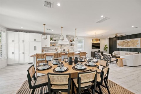Casa en venta en Anna Maria, Florida, 4 dormitorios, 227.15 m2 № 1771643 - foto 10