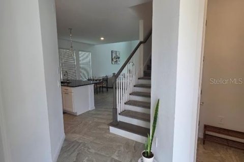 Villa ou maison à louer à Kissimmee, Floride: 3 chambres, 184.78 m2 № 2399334 - photo 5
