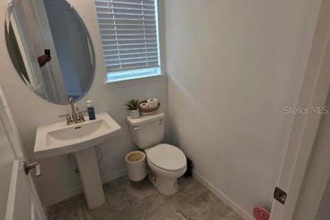 Villa ou maison à louer à Kissimmee, Floride: 3 chambres, 184.78 m2 № 2399334 - photo 8