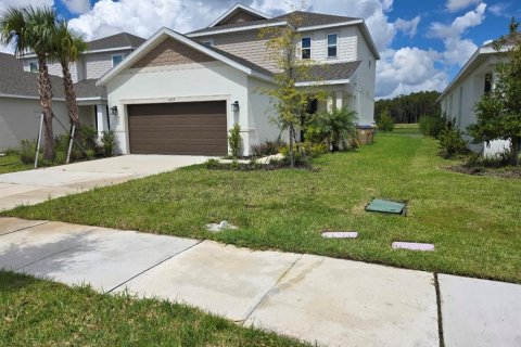 Villa ou maison à louer à Kissimmee, Floride: 3 chambres, 184.78 m2 № 2399334 - photo 3