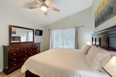 House in Haines City, Florida 3 bedrooms, 106.09 sq.m. № 2210446 - photo 23