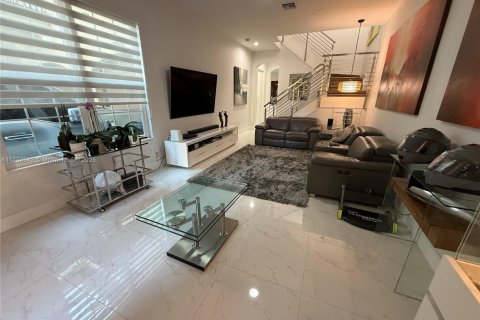 Adosado en venta en Coconut Creek, Florida, 3 dormitorios, 175.4 m2 № 1986490 - foto 3