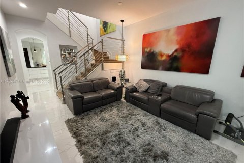 Adosado en venta en Coconut Creek, Florida, 3 dormitorios, 175.4 m2 № 1986490 - foto 4